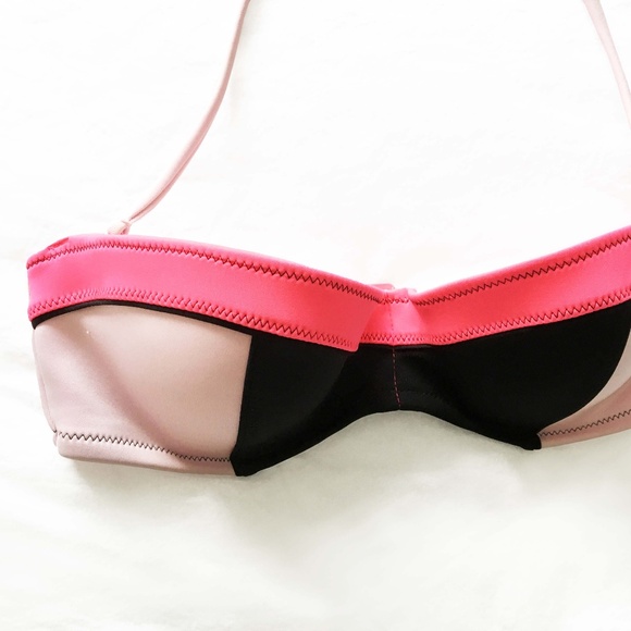 VICTORIA'S SECRET "The Flirt Bandeau" Bikini Top NWOT - Picture 3 of 10